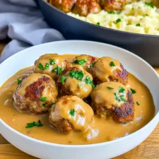 Meatballs in Creamy Sauce